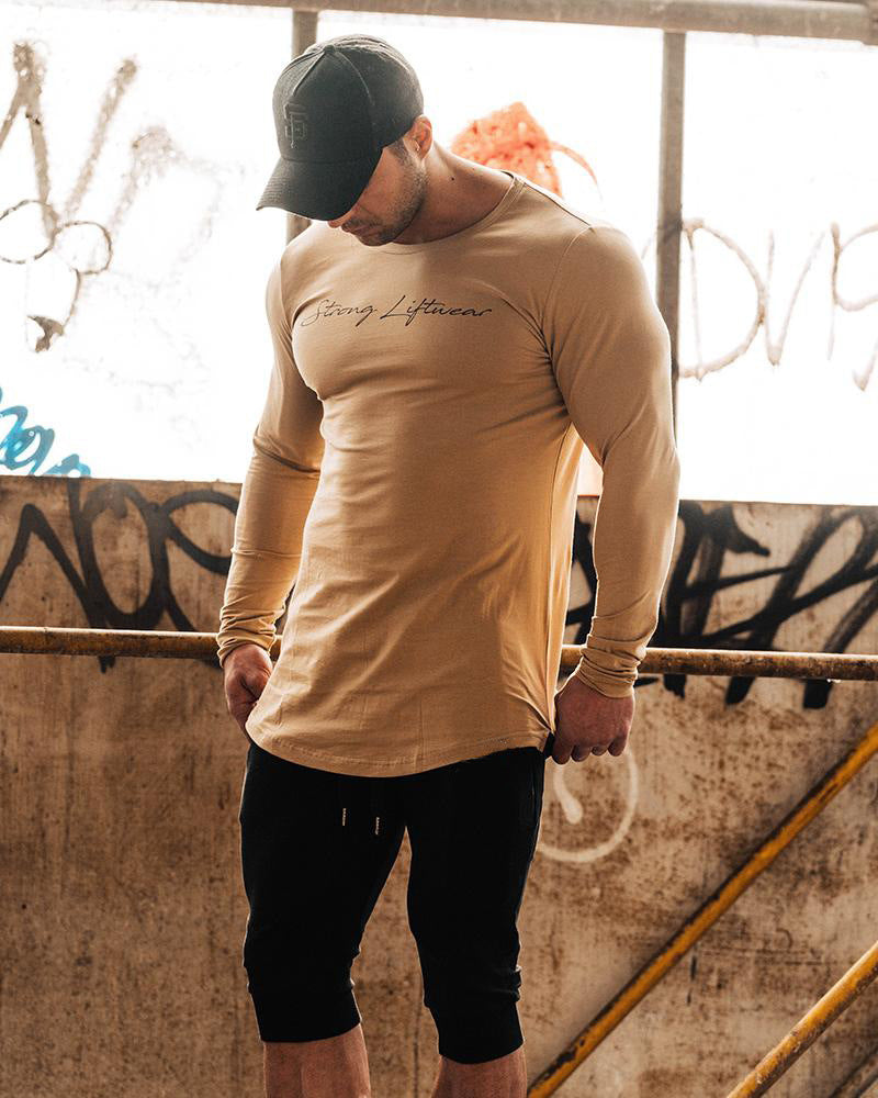 Men's tight workout clothes
